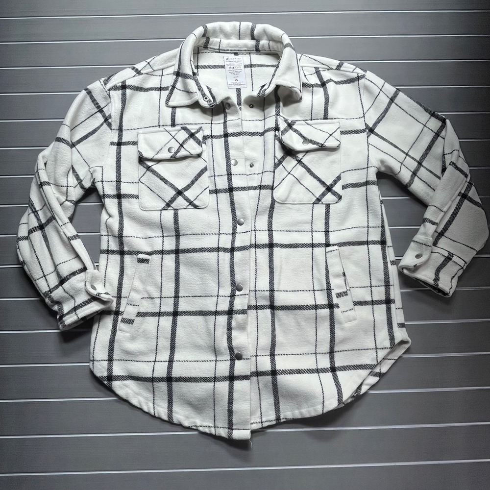 Fornia Womens Plaid Shacket White Black‎ Snap Front Fleece Jacket Medium
